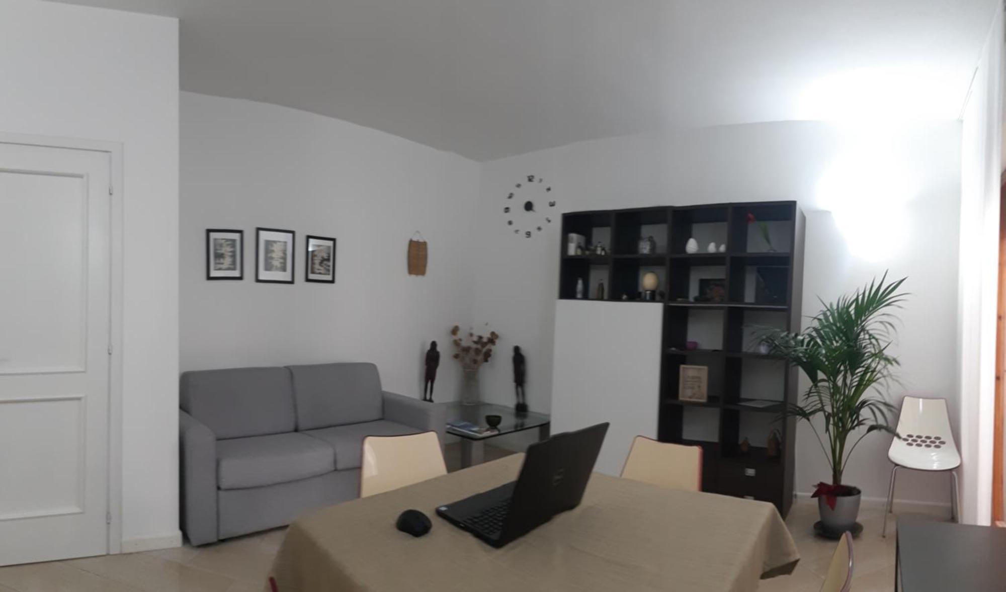 Machiavelli House - Intero *